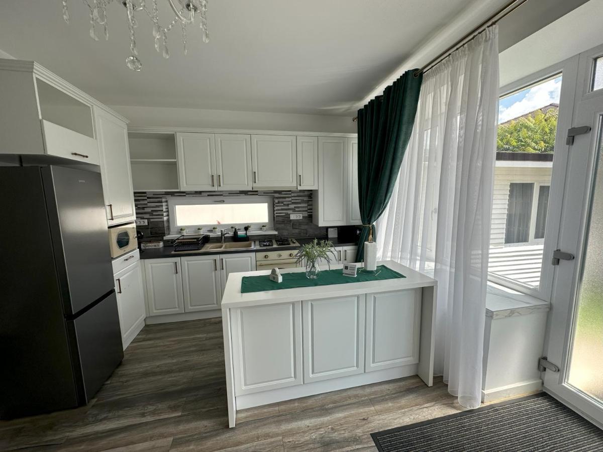 Elisio - Maple House Lejlighed Ghimbav Eksteriør billede