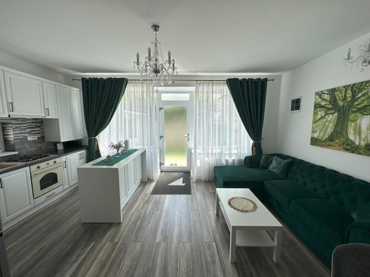 Elisio - Maple House Lejlighed Ghimbav Eksteriør billede